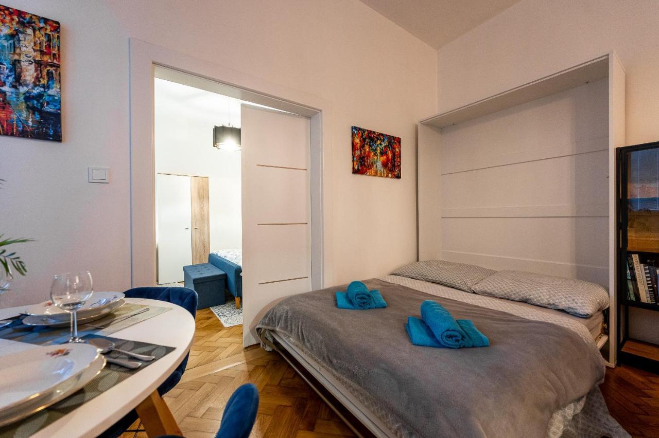 Mojmirova Apartment Kosice Center Buitenkant foto
